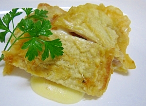 電気フライヤーで ポークでチーズはさみ揚げ