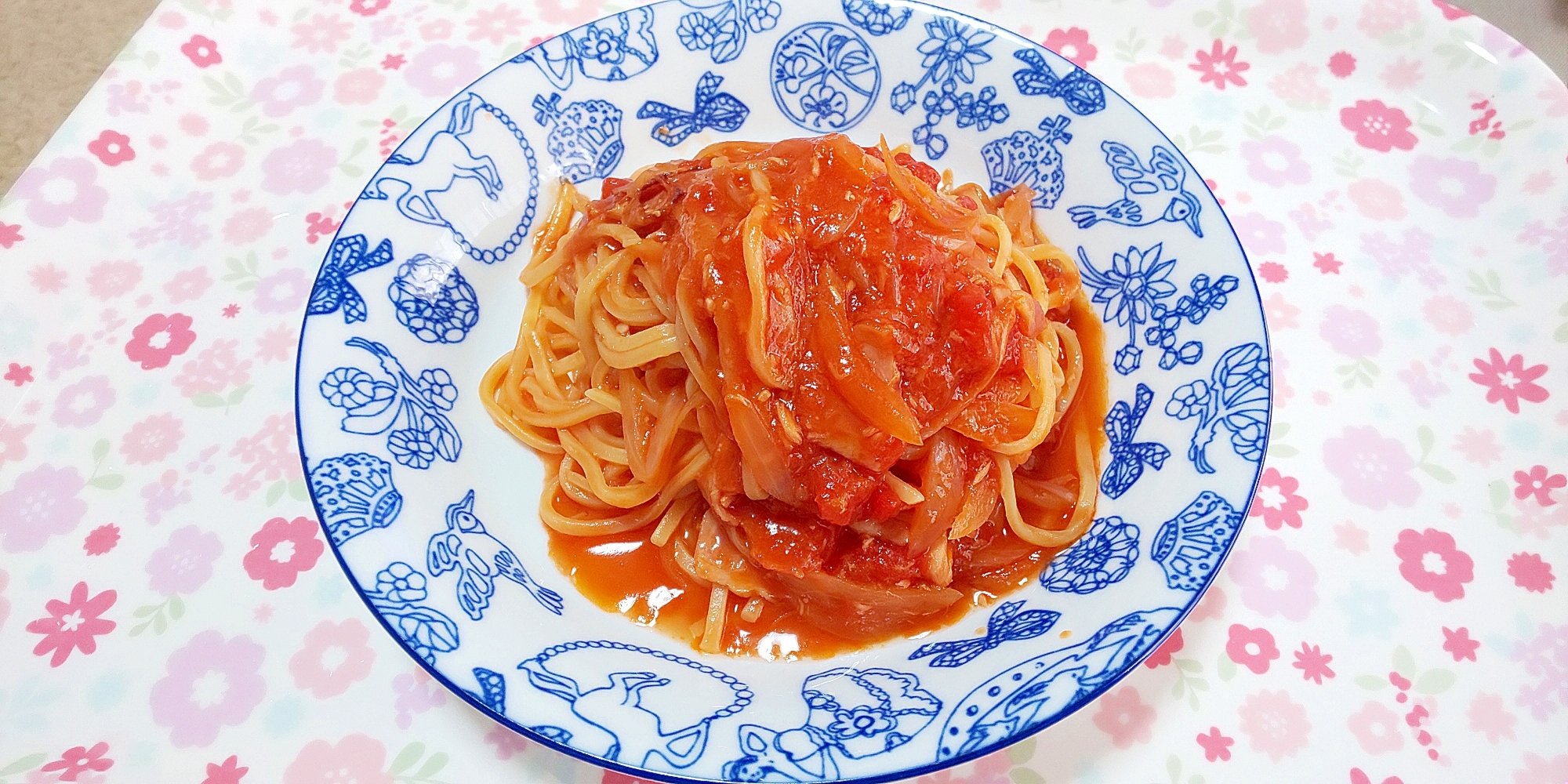 隠し味で美味しい♪ツナトマトパスタ＋＋