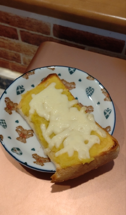 薩摩芋チーズトースト