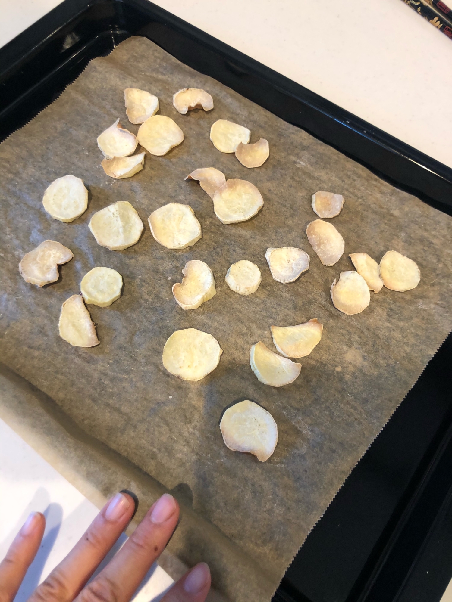 オーブンでさつまいもチップス レシピ 作り方 By Miiiwiiii 楽天レシピ