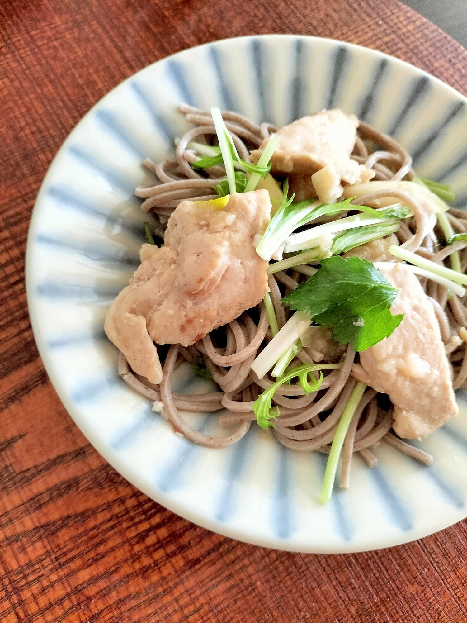 鶏三つ葉のとろろ和え蕎麦♪