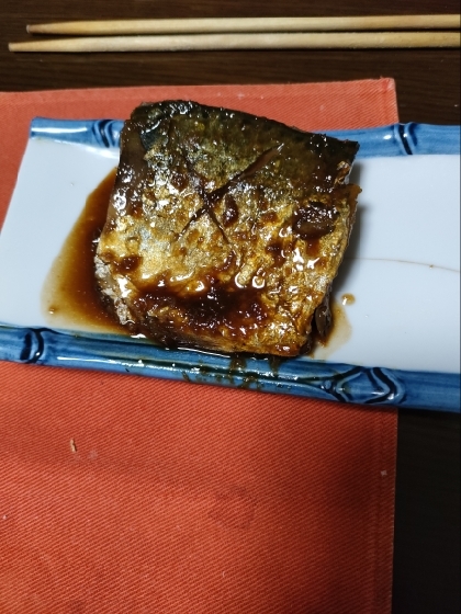 ご飯に合う！簡単こってり鯖のにんにくしょうが焼き