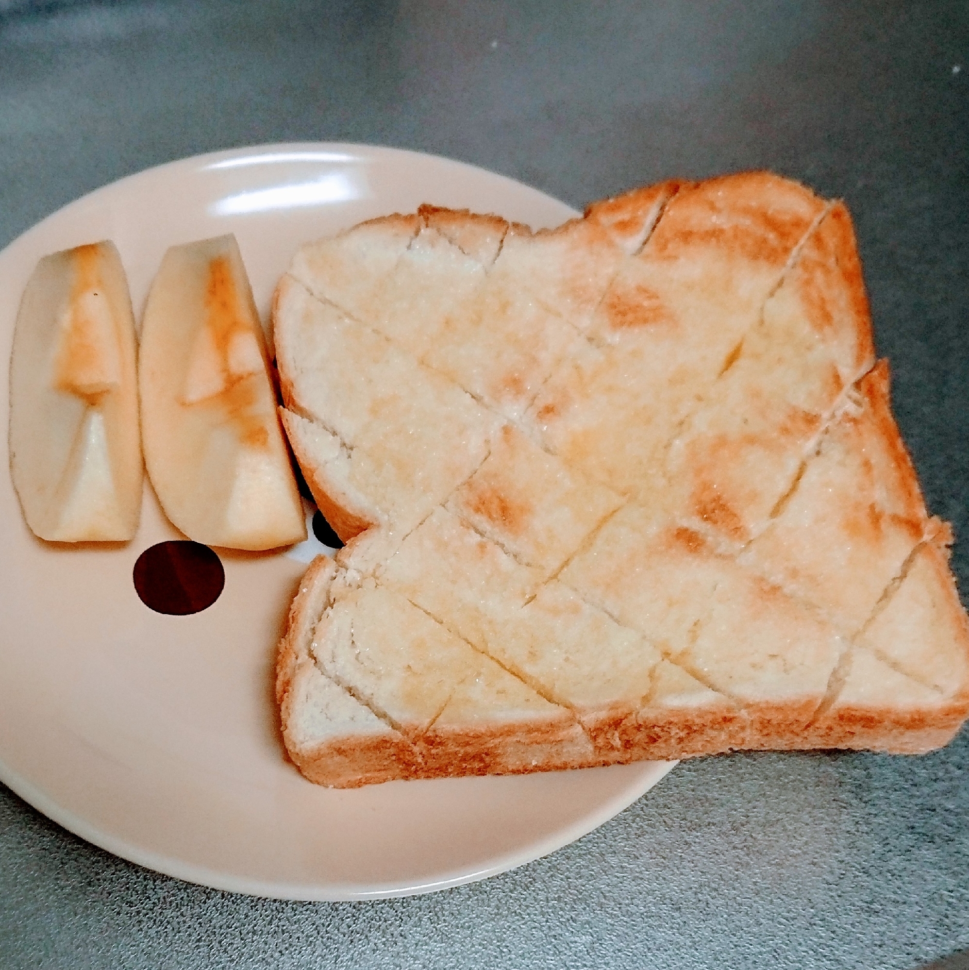 娘が大好き☆食パンでメロンパン