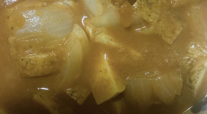 ゴロゴロじゃが芋レトルトカレー