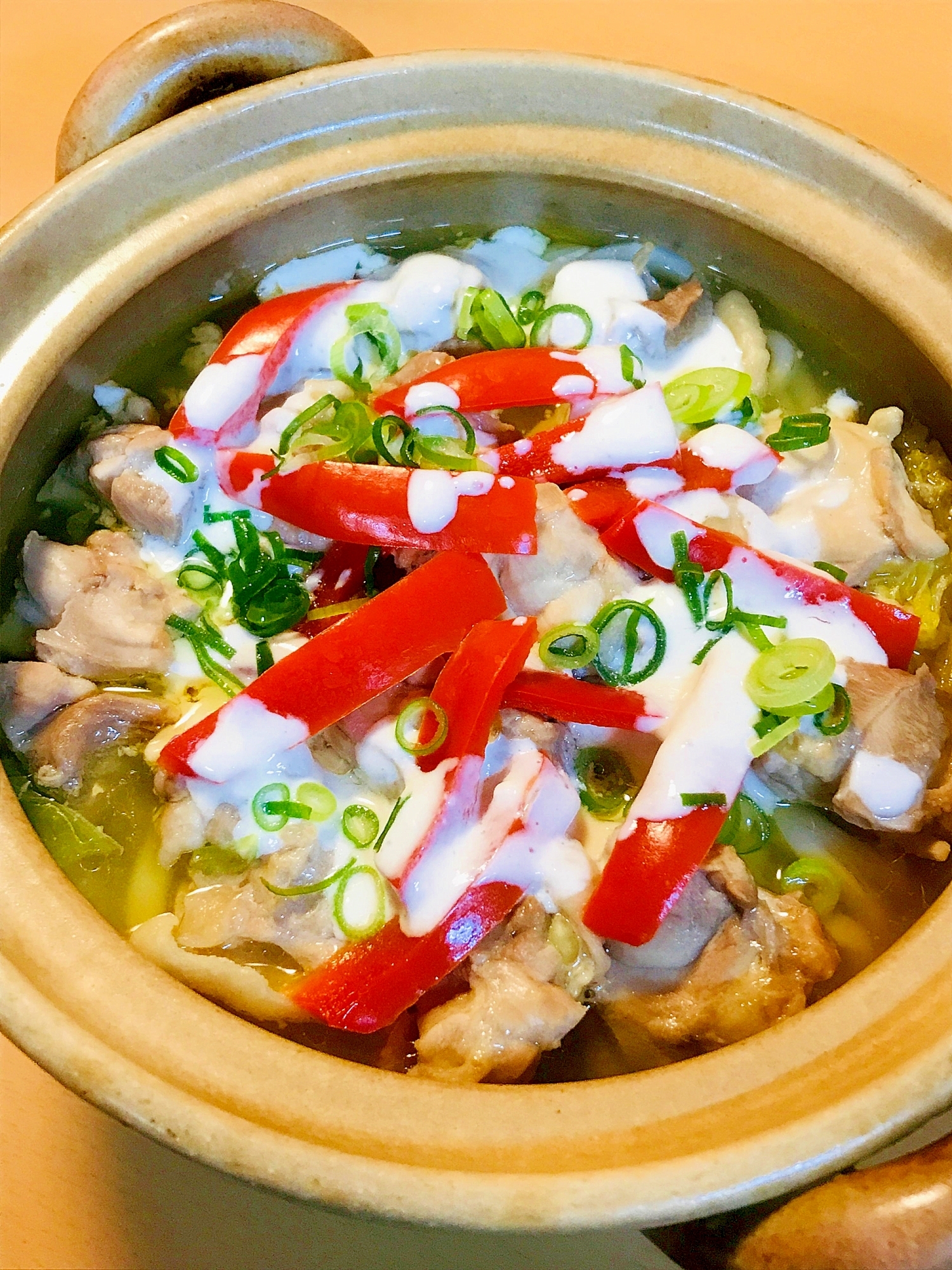 鍋キューブ●白菜と鶏もも肉1.5枚のシンプル鶏鍋