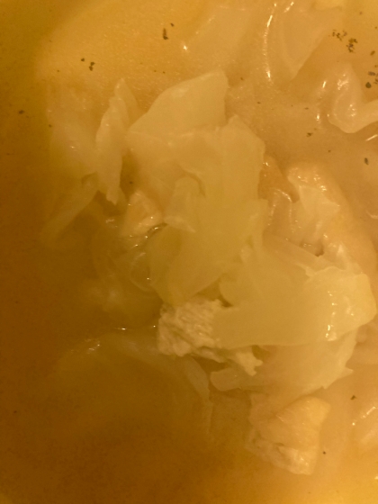 最後の仕上げが大事♡野菜たっぷりコンソメスープ