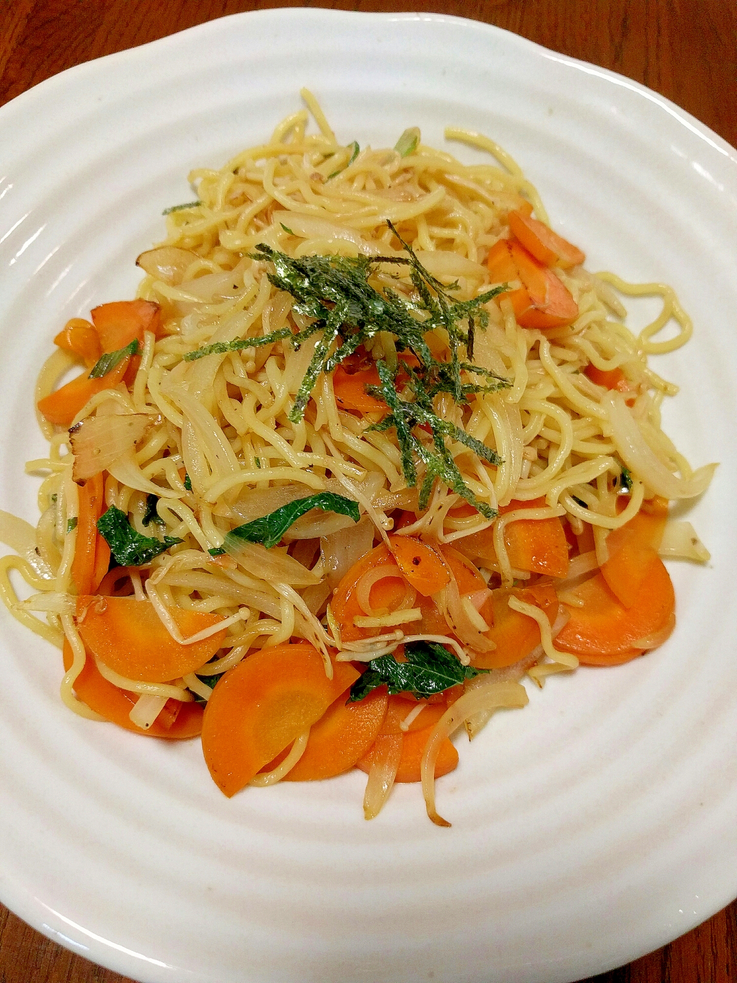 ソースに飽きたら味ぽんで！味替え簡単和風焼きそば