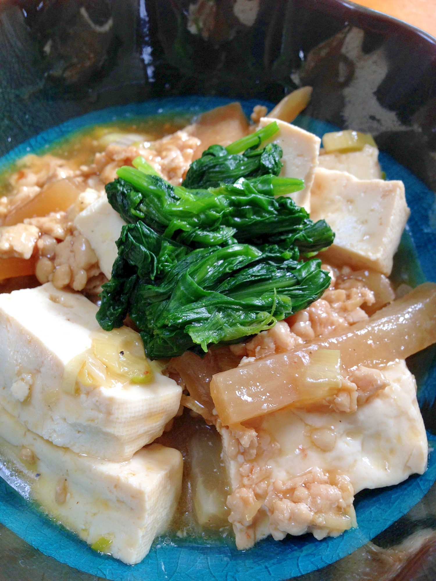 ピリ辛でご飯がすすむ(・∀・)豆腐と野菜のそぼろ煮