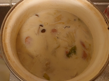あさりとミックスベジタブルの豆乳スープ