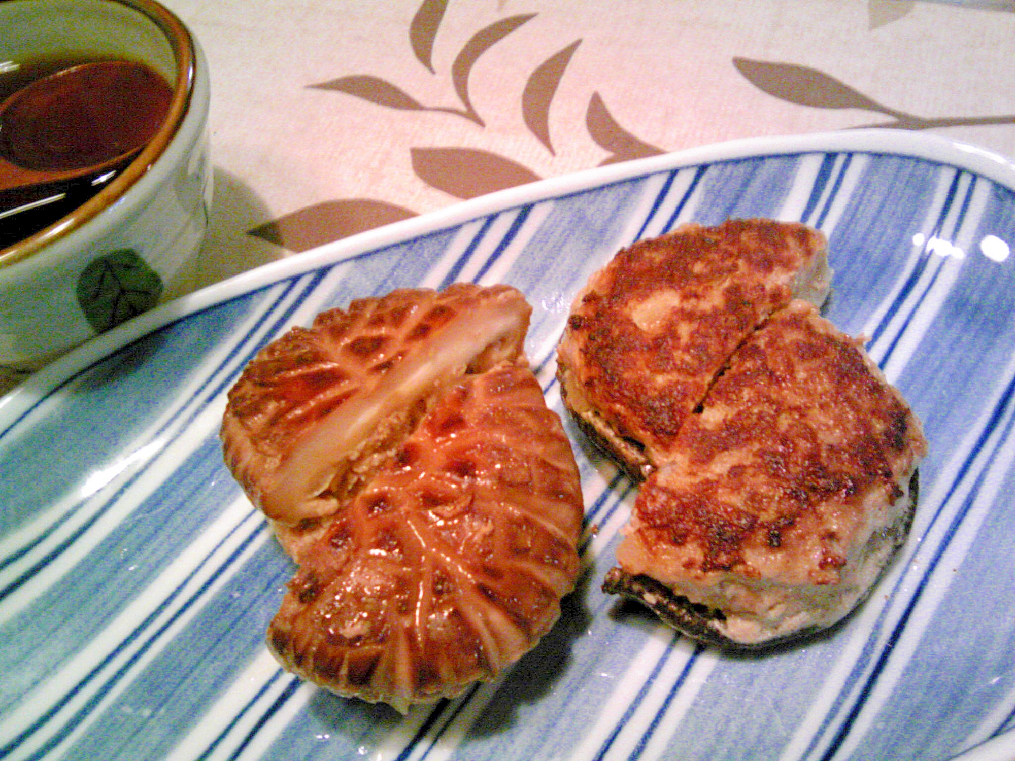 どんこの肉詰め焼き