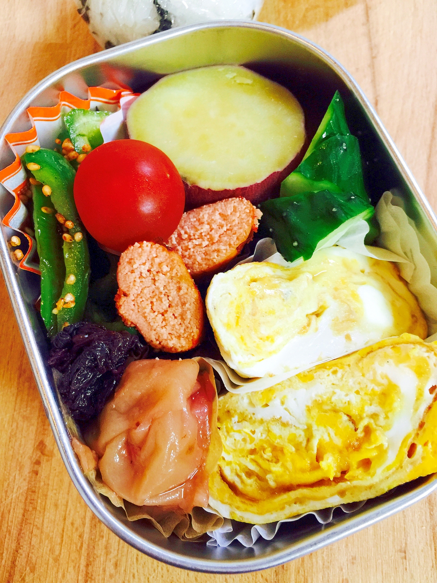 あっさり味☆パパのダイエット弁当、卵焼きと焼たらこ