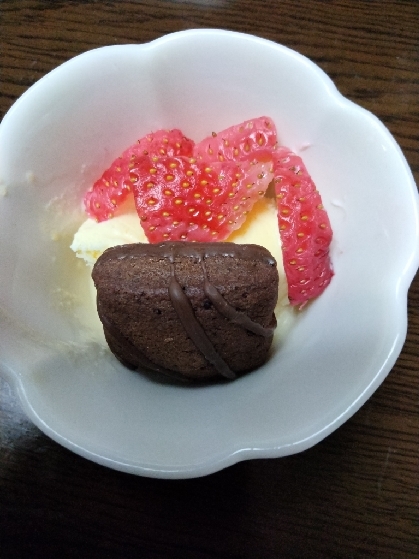 いちごとおかしのおうちパフェ.⋆♡