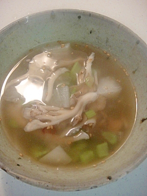 あっさり☆大根＆舞茸の中華スープ
