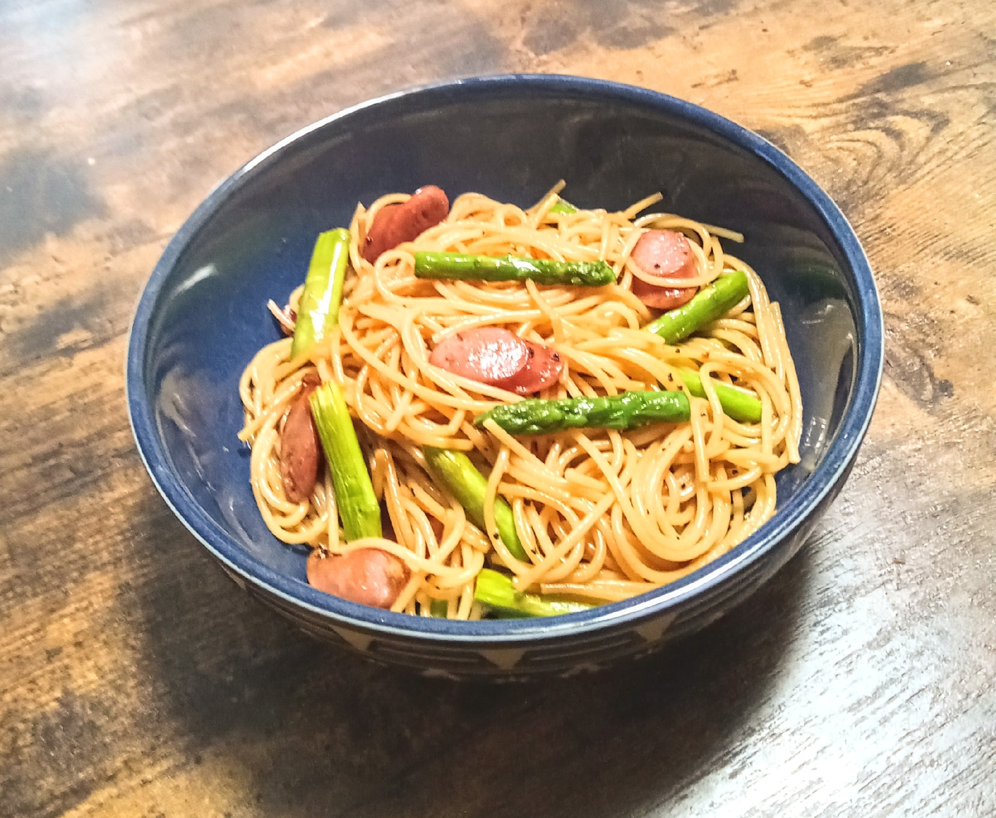 今日はパスタ！アスパラとソーセージDeパスタ