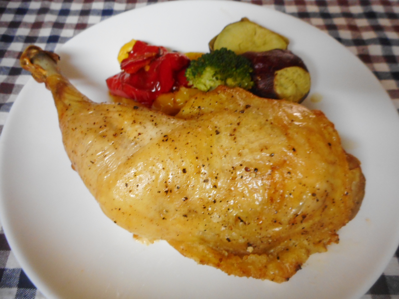 骨付きチキンとパプリカのオーブン焼き レシピ 作り方 By Mococo05 楽天レシピ