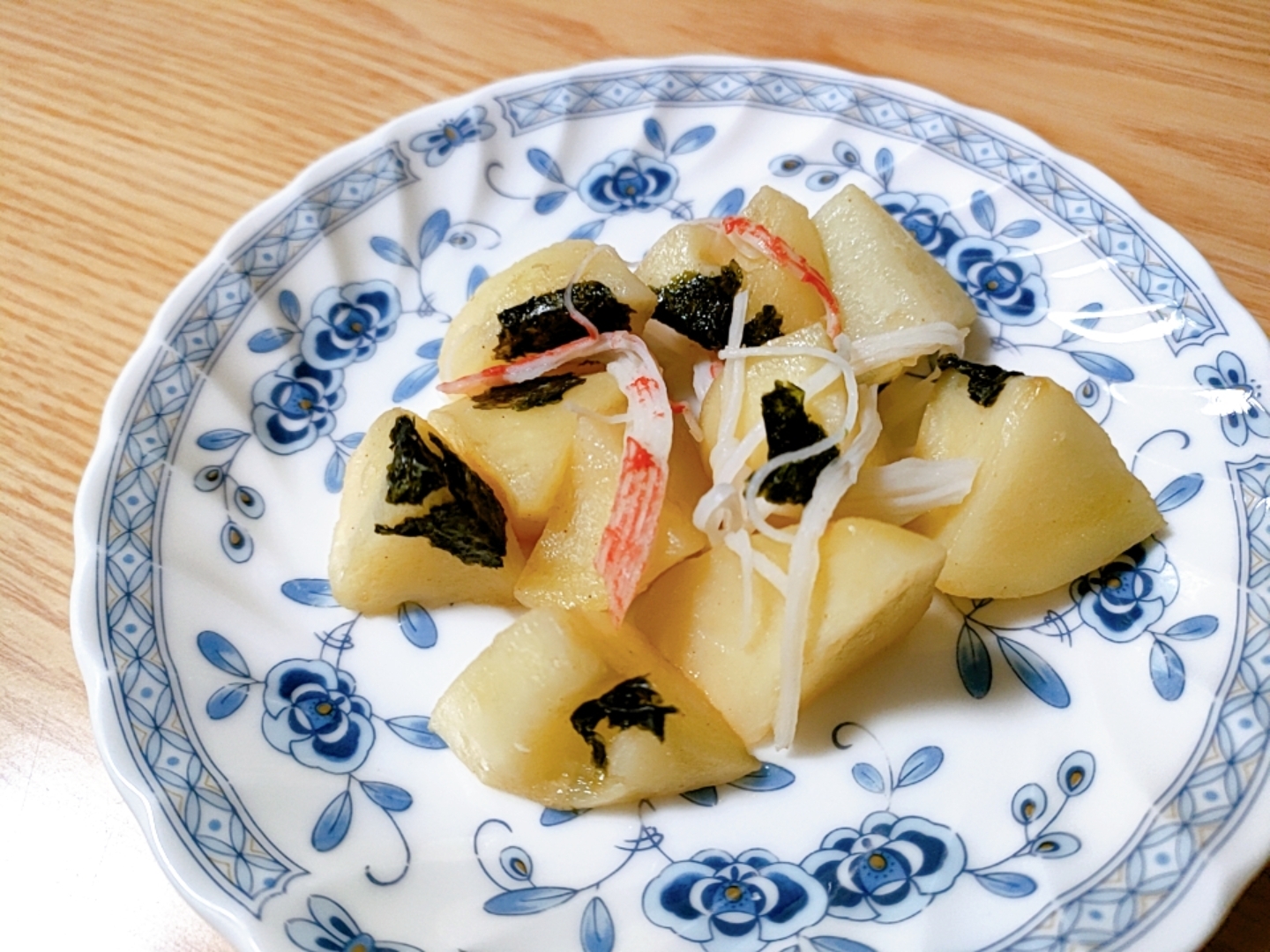 じゃがいもとカニカマの海苔和え