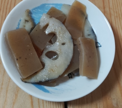 れんこんと厚揚げとこんにゃくのきんぴら風☆☆