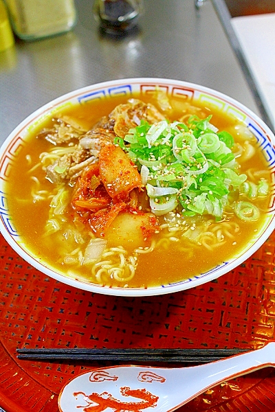 簡単キムチ味噌ラーメン