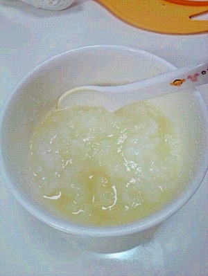 離乳食初期 玉ねぎ入りお粥 レシピ 作り方 By まめつぶすけ 楽天レシピ 離乳食初期 玉ねぎ入りお粥 レシピ 作り方 By まめつぶすけ 楽天レシピ