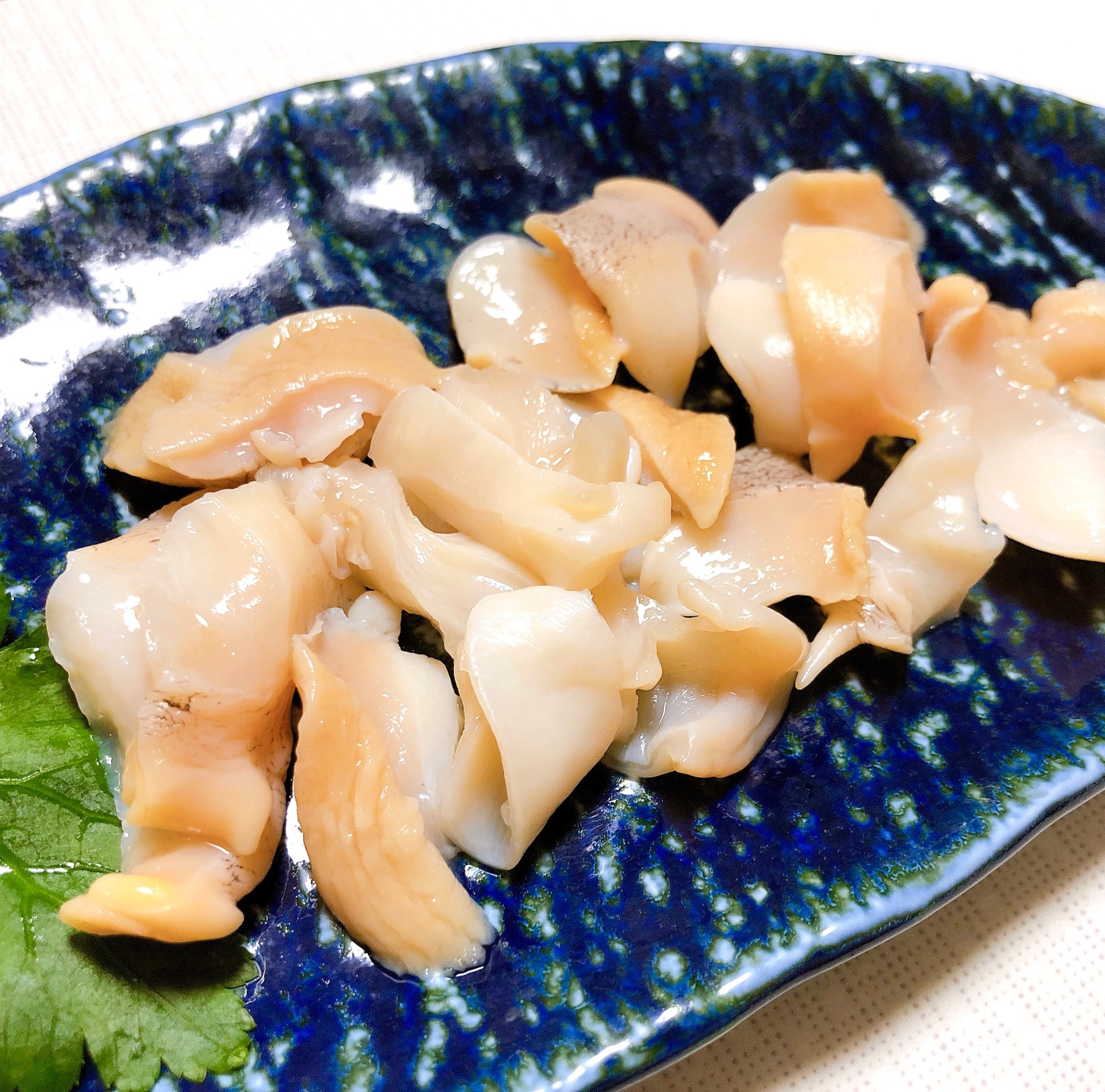 春が旬!鮮度の良いツブ貝(真ツブ)をお刺身で!