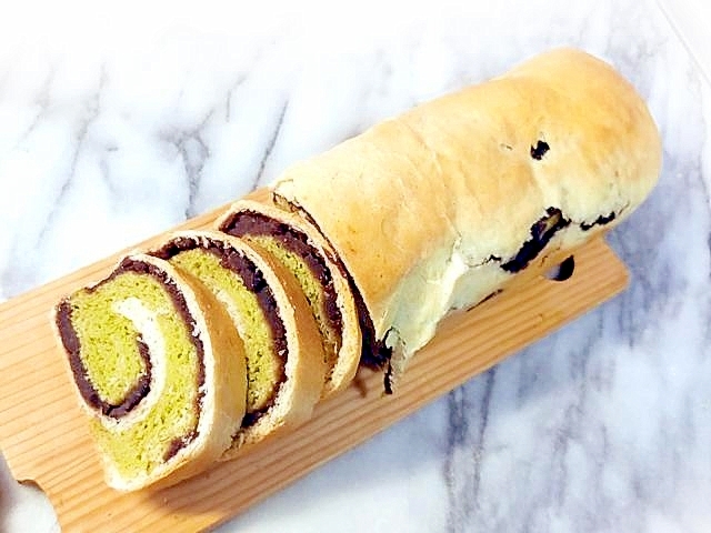 パウンド型で！抹茶＆あんこのマーブル風パン♪