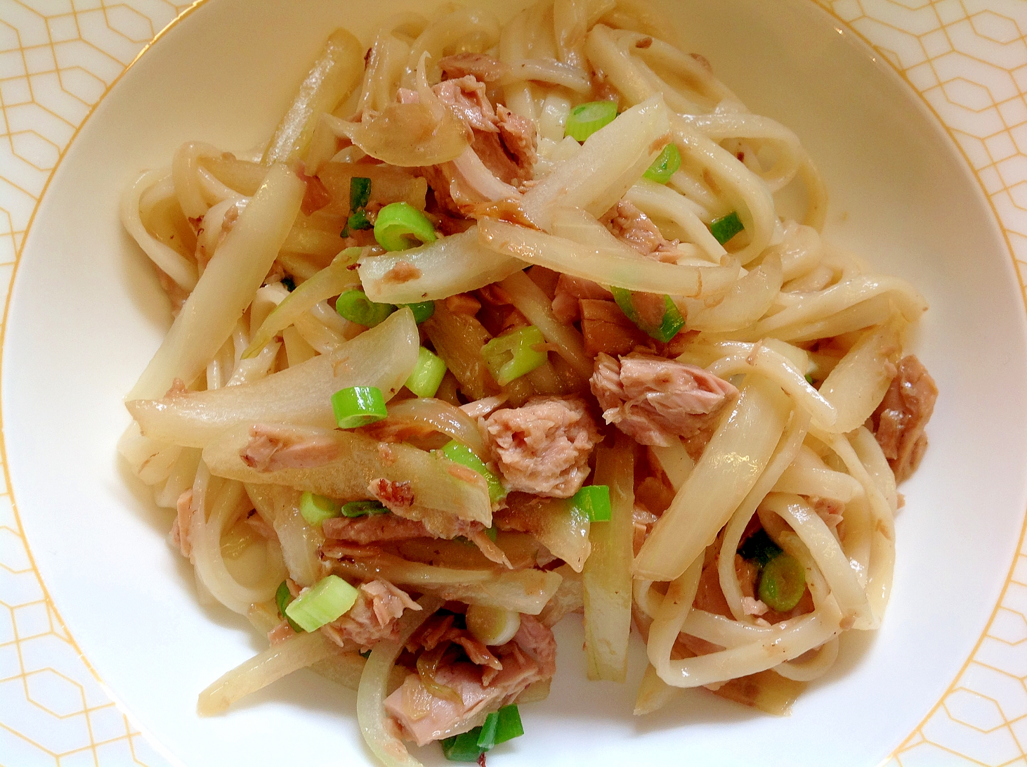 ツナと青ネギの焼うどん