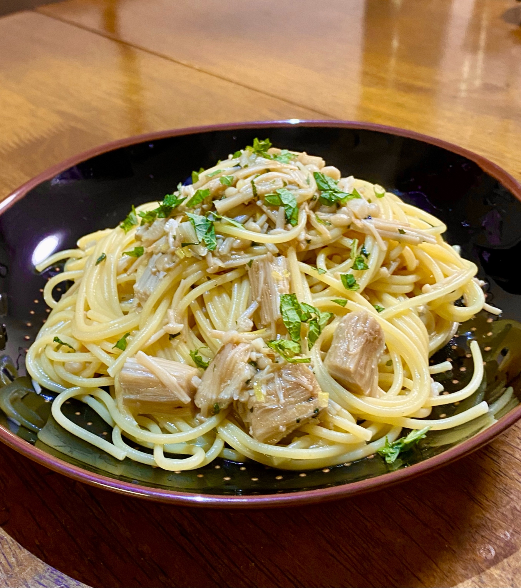 クセになる味！☀️えのきとナンプラーのスパゲッティ