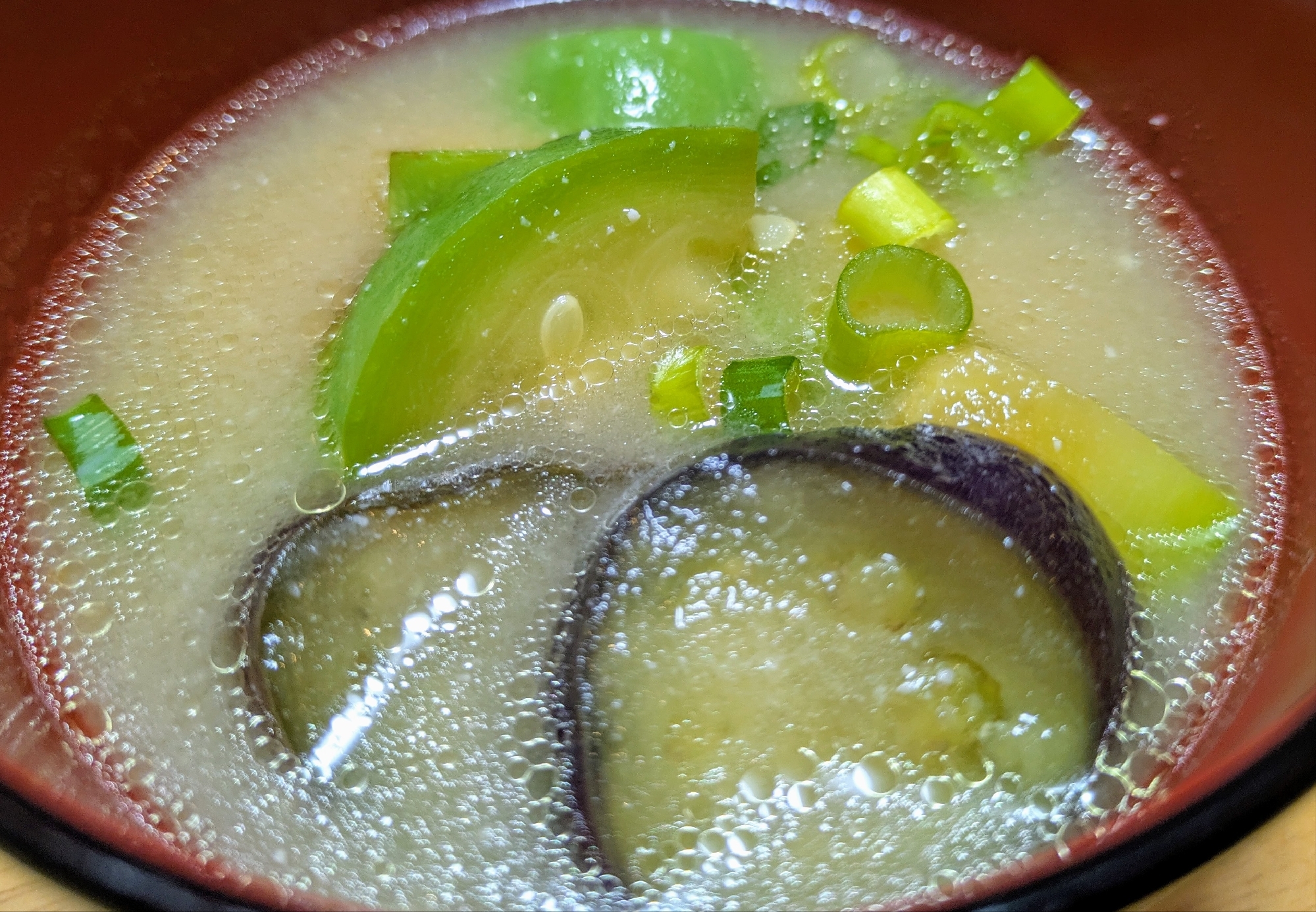 茄子と韓国南瓜のおみそ汁 色んな出汁でコクアップ