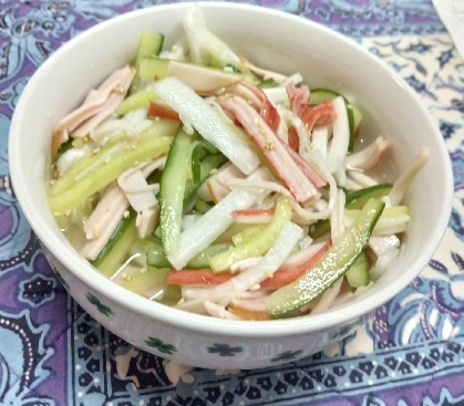 かんたん酢で簡単大根サラダ