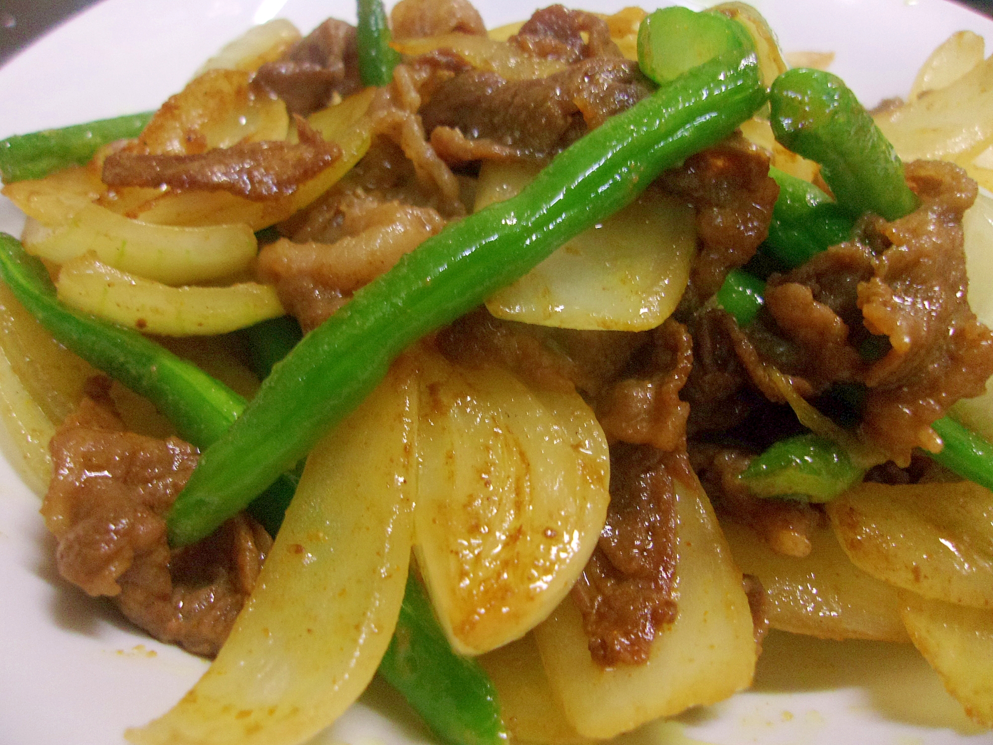 牛肉と玉ねぎのカレー炒め