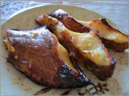 おはようございます（vv）　季節がらタラの代わりに鯛で代用しましたｗ　バター風味にポン酢でサッパリ美味しくいただきました＾＾*