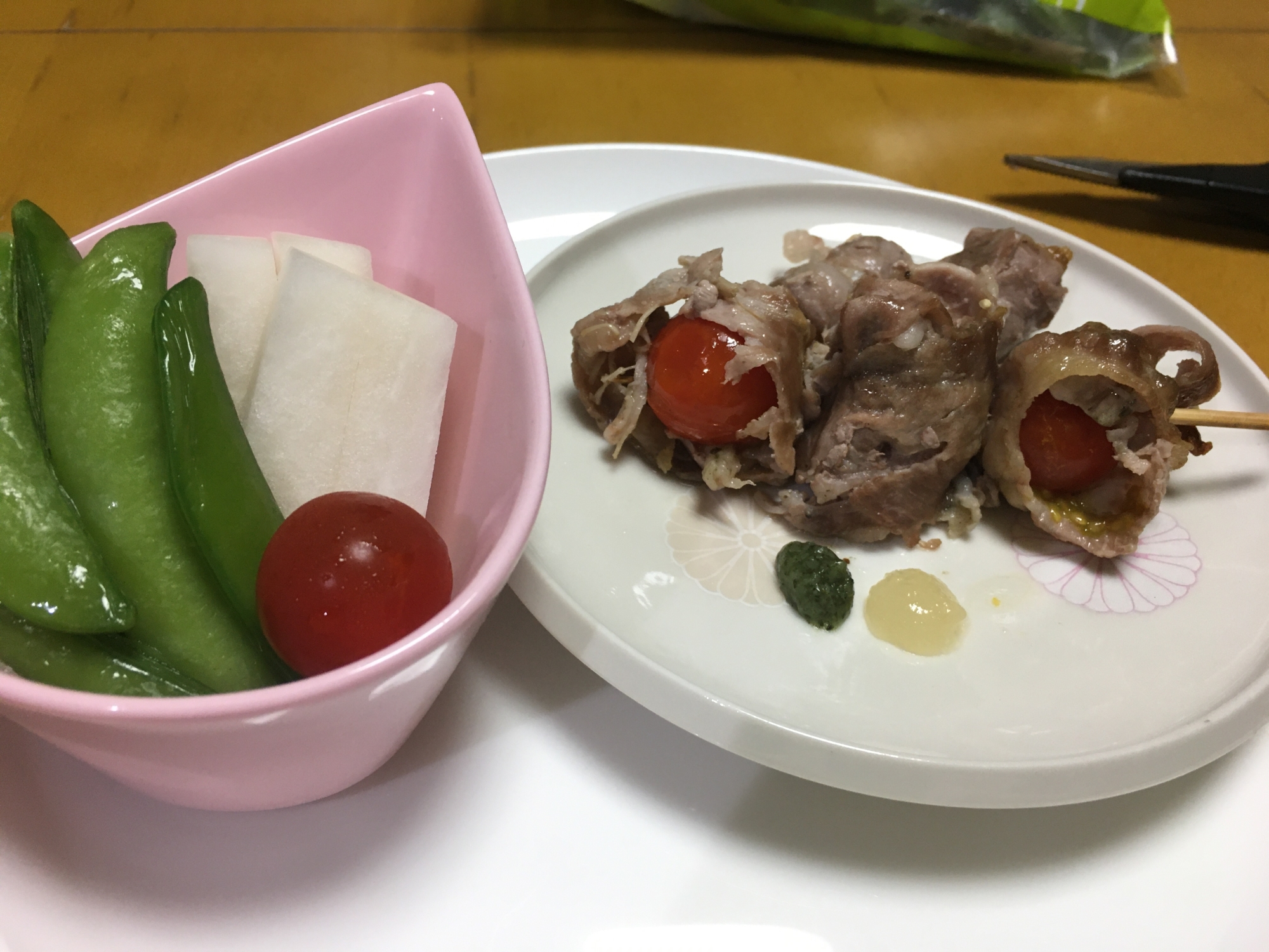 おうちで簡単肉巻串トマト