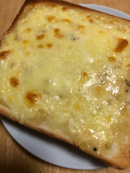 食事パン　タルタルチーズトースト