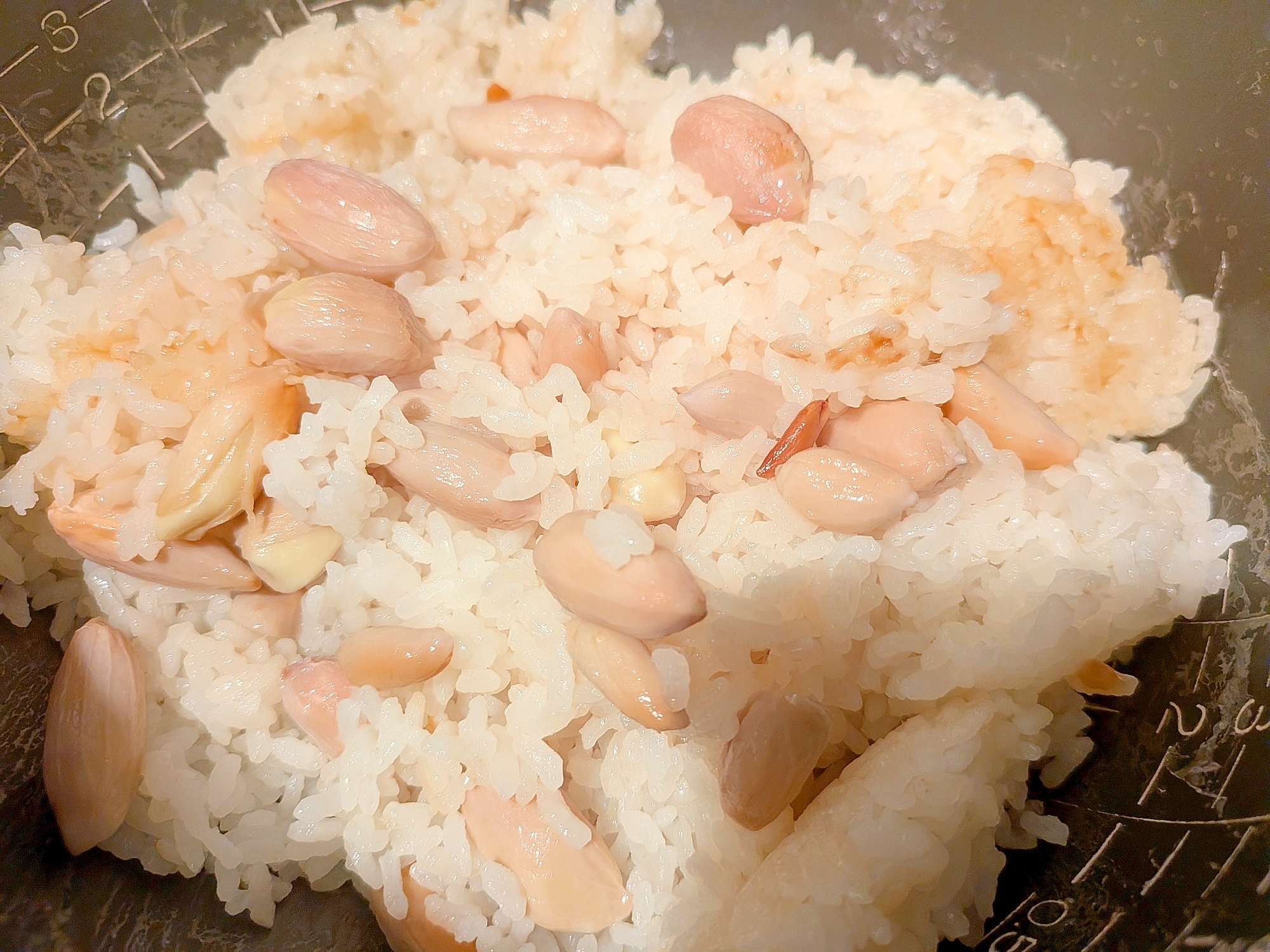 秋のお楽しみ✿落花生ご飯