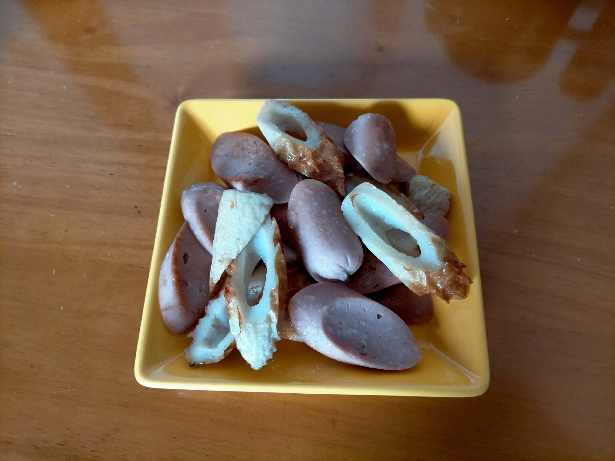 ソーセージと竹輪炒め
