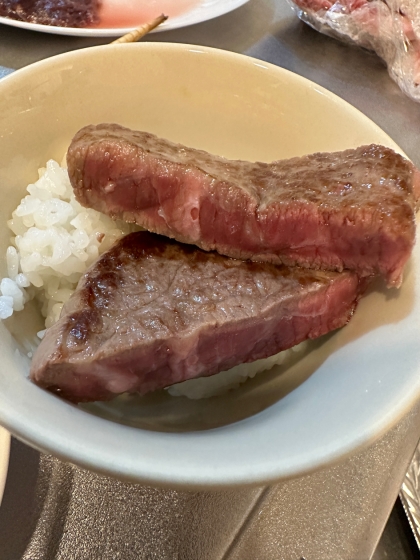 格を上げるお肉の焼き方！ステーキ丼