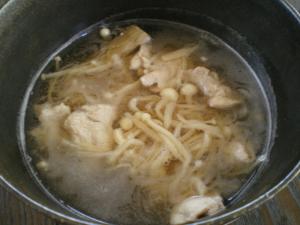 エノキと豚肉の中華スープ