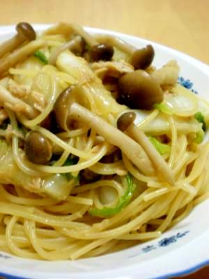和風パスタ しめじと白菜とツナのバター醤油 レシピ 作り方 By はちわれ413 楽天レシピ