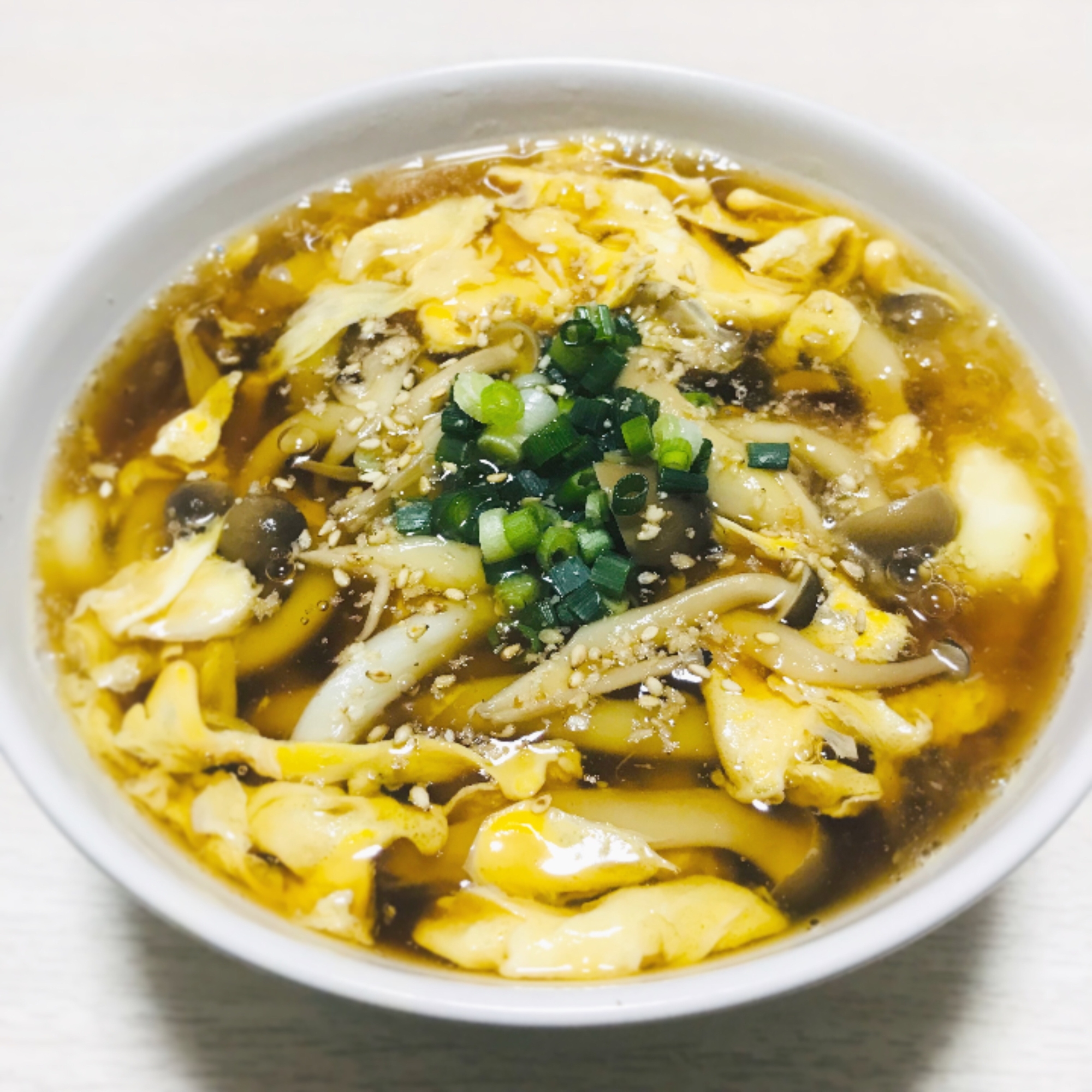 簡単☆きのことかき卵のとろつゆうどん