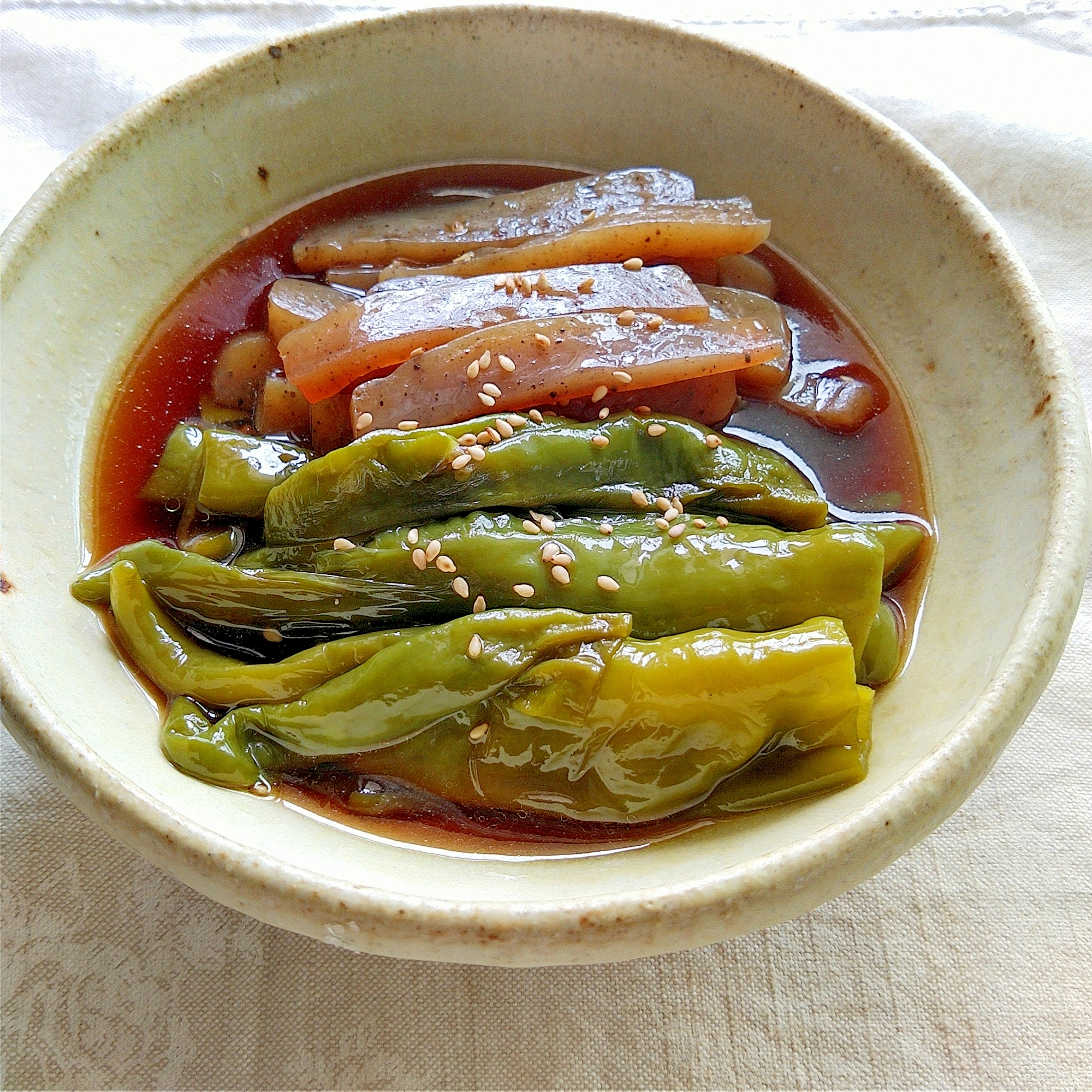 圧力鍋で作るししとうとこんにゃくの甘辛煮