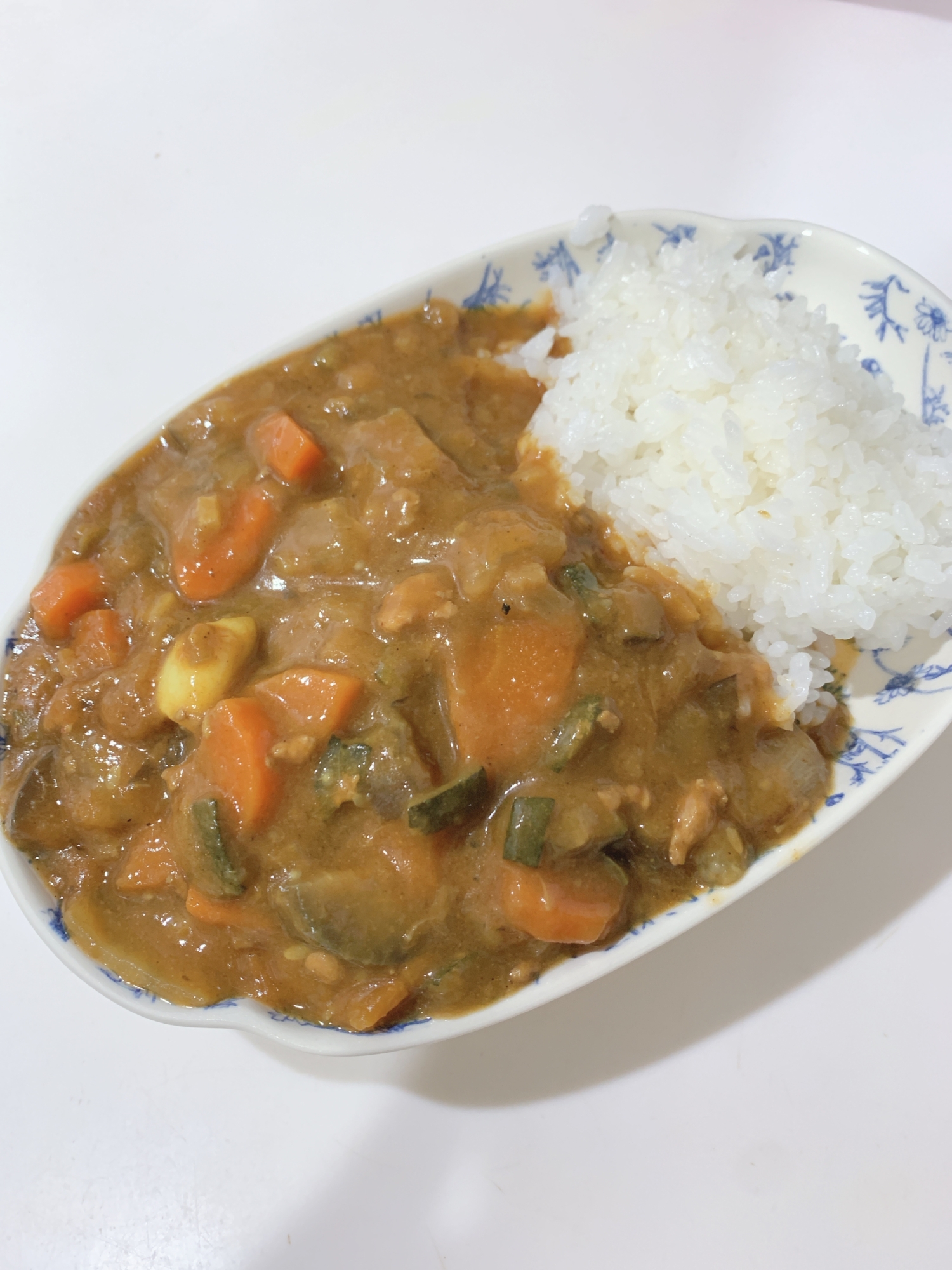 野菜たっぷりカレー