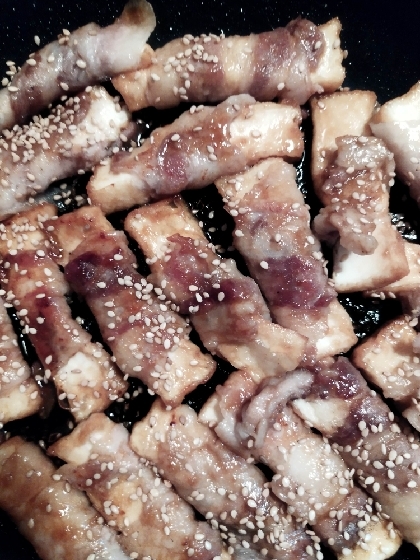 ねぎがなかったので、ごまにしてみました！
簡単でまたリピートしたいです。