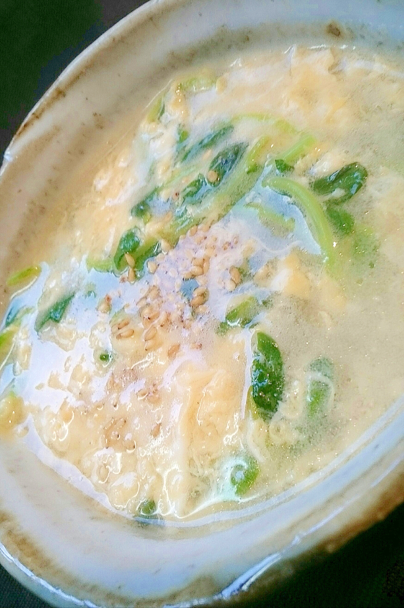 豆苗の油炒めスープ