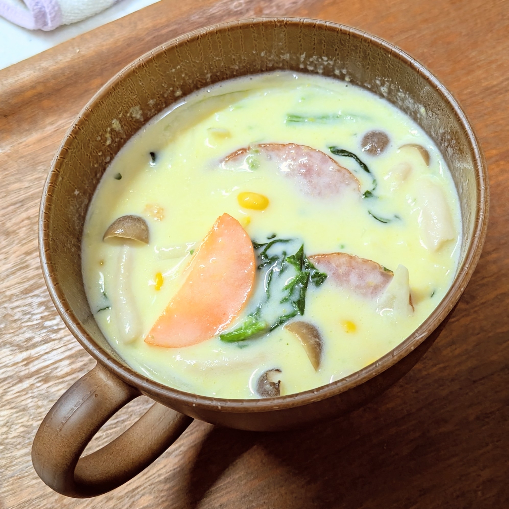 お野菜たっぷりコーンポタージュ