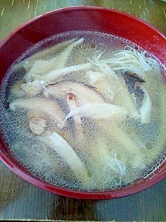 キノコの中華スープ