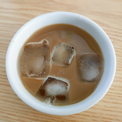 インスタントコーヒーでアイスコーヒー