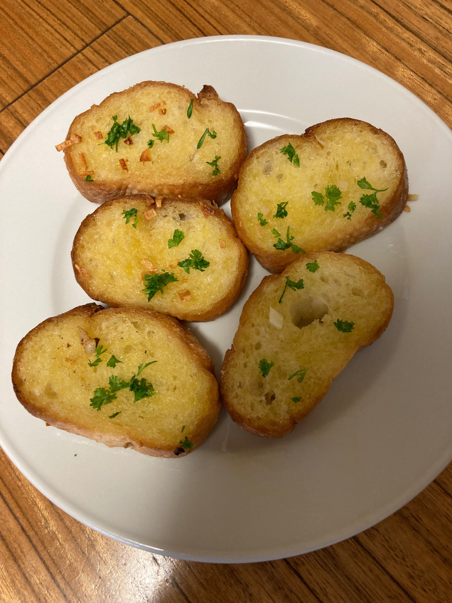 うちのパン フライパンでガーリックトースト