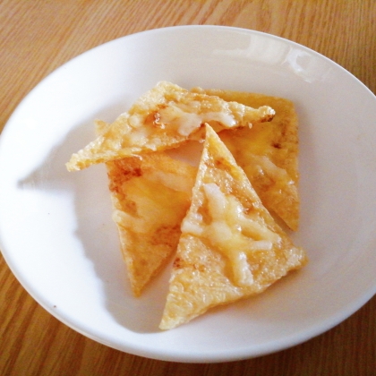 フライパンで簡単☆油揚げのチーズ焼