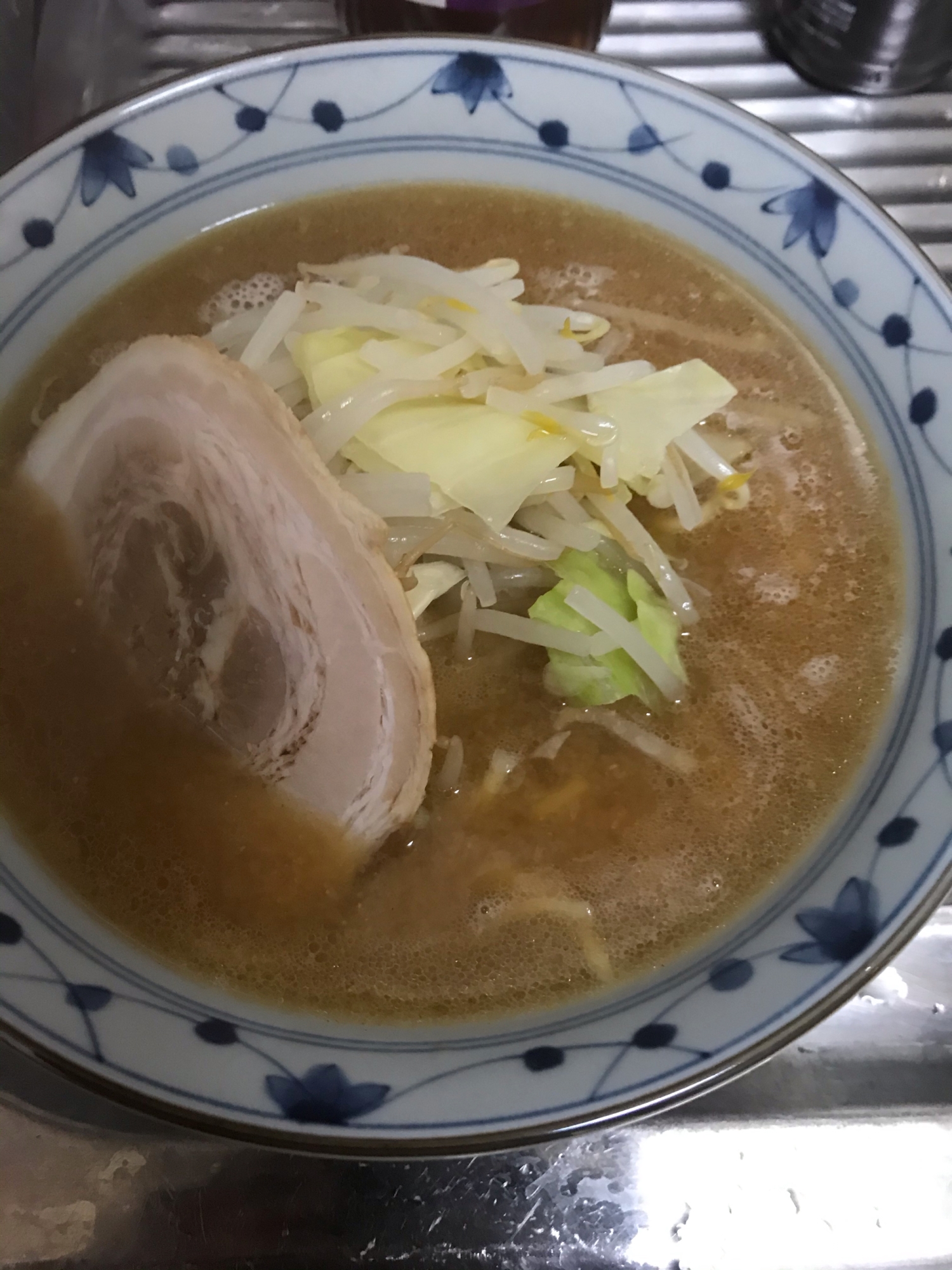 鯖の味噌煮の残り汁で作った味噌ラーメン