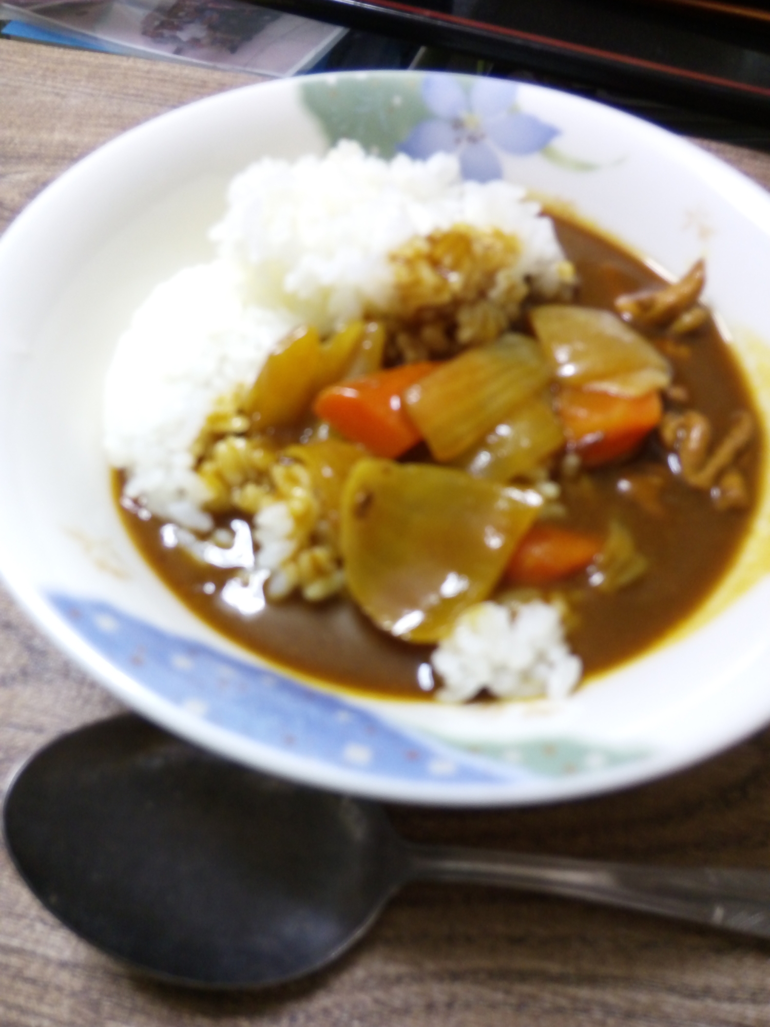 横濱舶来亭  こだわりの中辛カレー